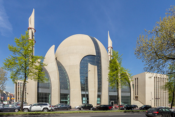 Aussenansicht der DITIB-Moschee in Köln